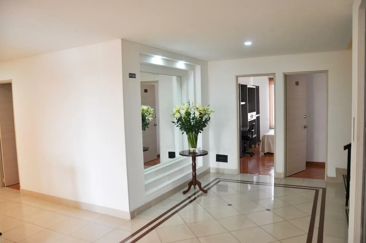 Hotel Suites Royal Bogotá 0*,